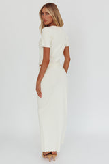 Don't Mind Scallop Edge Knit Skirt Cream